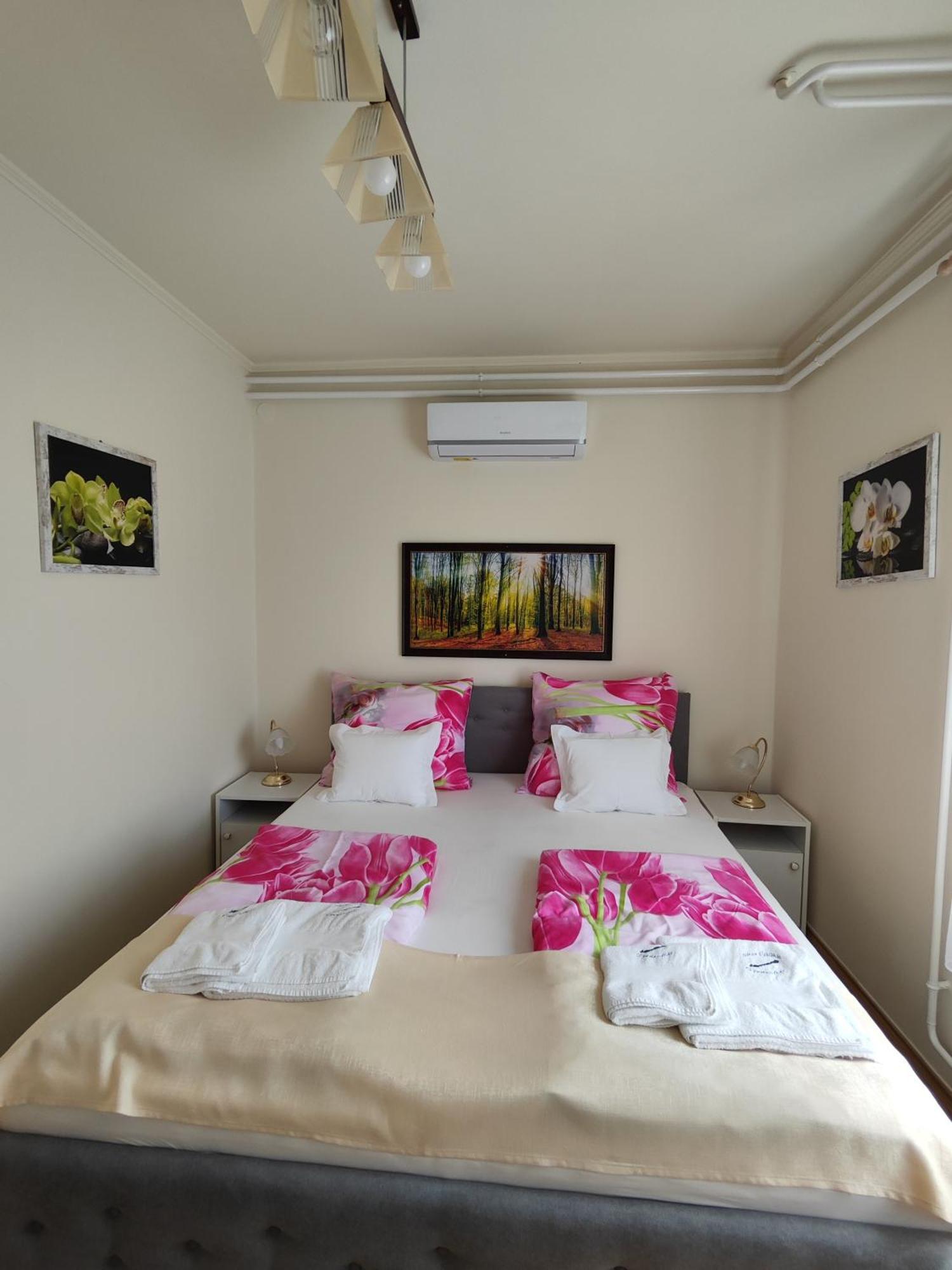 Ferienwohnung Havasi Ueduelohaz Gyenesdiás Exterior foto