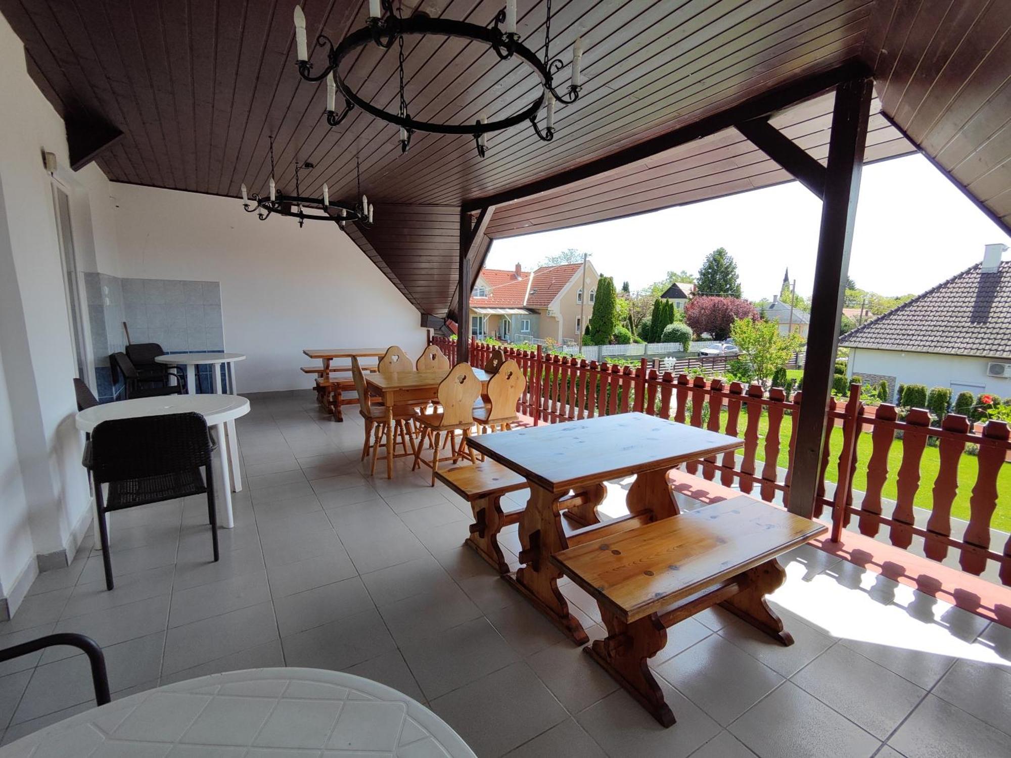 Ferienwohnung Havasi Ueduelohaz Gyenesdiás Exterior foto